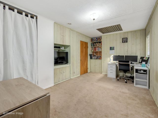 5549 Laurel Avenue, La Grange Highlands, IL 60525