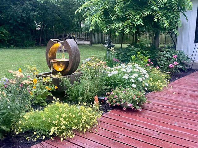 5549 Laurel Avenue, La Grange Highlands, IL 60525