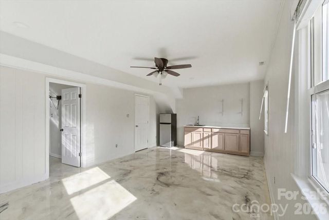 5810 Red Carriage Lane, Charlotte, NC 28212