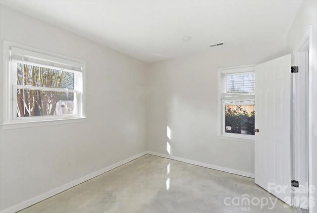 5810 Red Carriage Lane, Charlotte, NC 28212