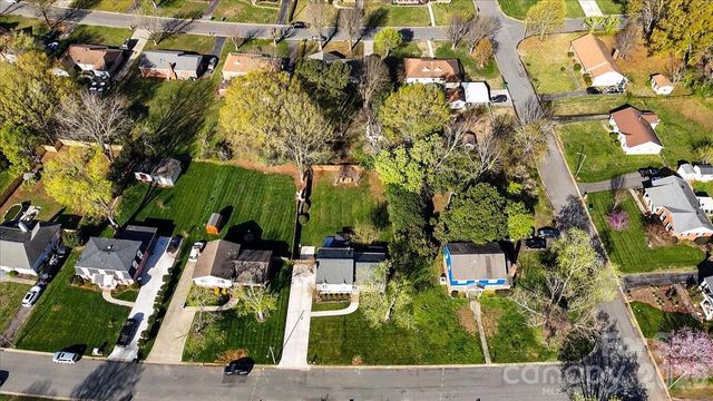 5810 Red Carriage Lane, Charlotte, NC 28212