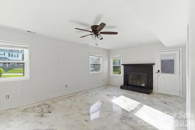 5810 Red Carriage Lane, Charlotte, NC 28212