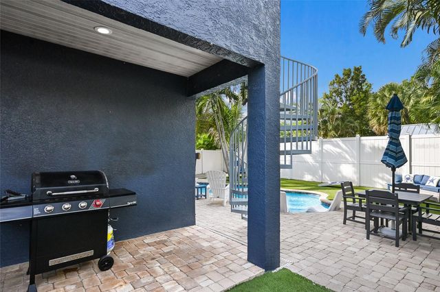 159 CRESCENT DRIVE, Anna Maria, FL 34216