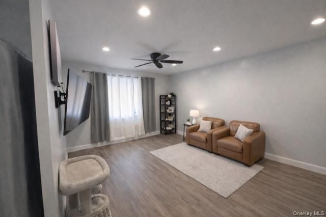 1986 W 9th Street, New York City, NY 11223