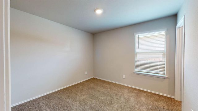 148 McNamara CT, Jarrell, TX 76537