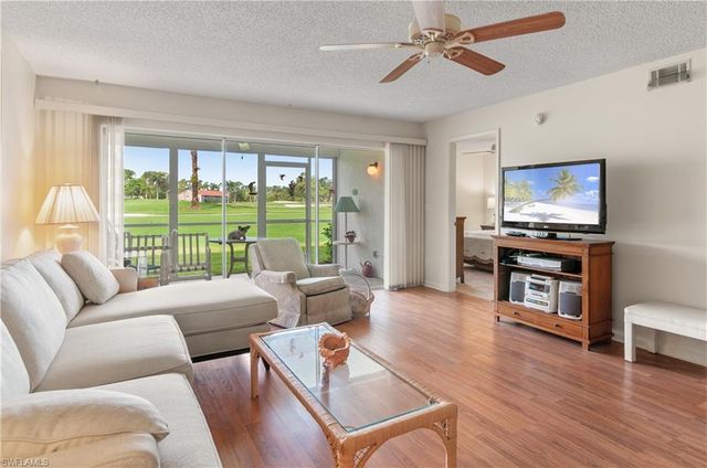 5916 Cranbrook WAY G102, Naples, FL 34112