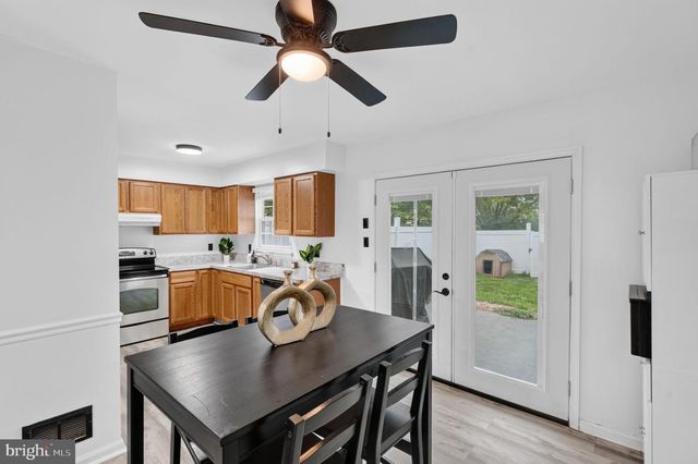 10 VON STEUBEN CT, Newark, DE 19702