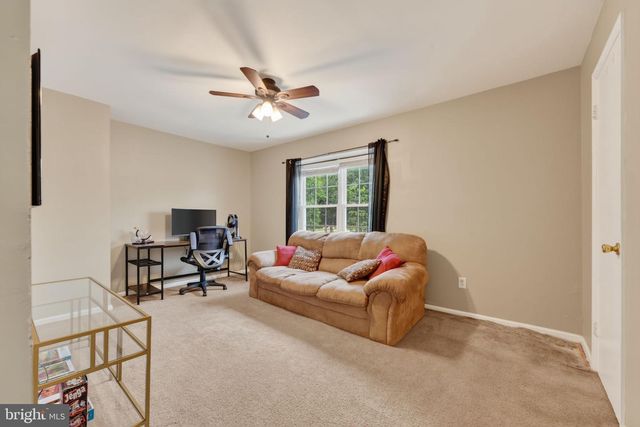 10 VON STEUBEN CT, Newark, DE 19702