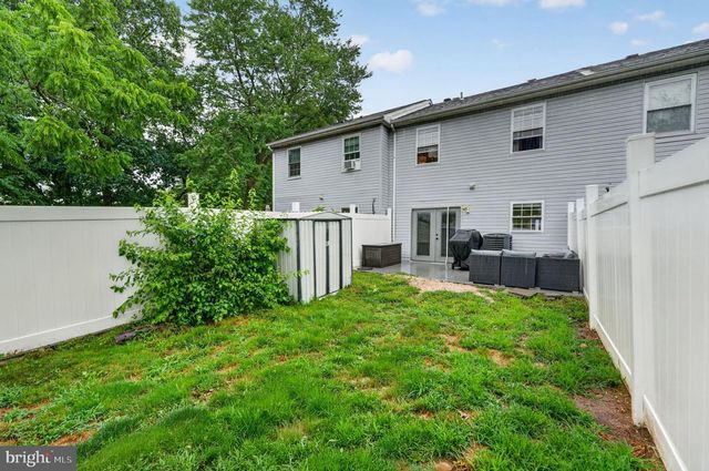 10 VON STEUBEN CT, Newark, DE 19702