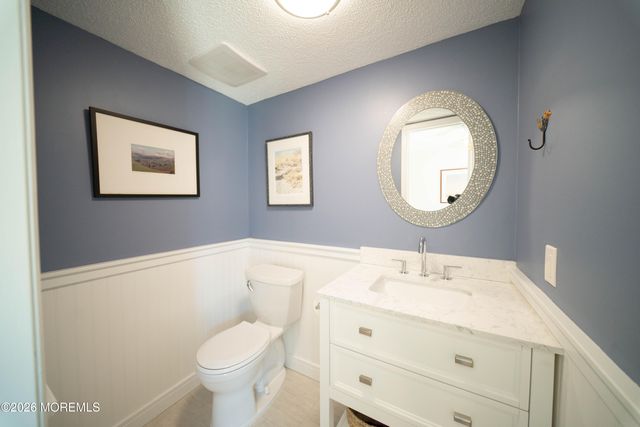 25 Meadow Avenue 39, Monmouth Beach, NJ 07750