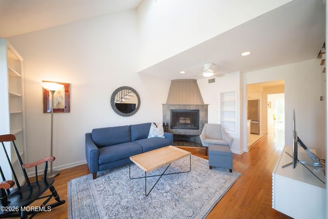 25 Meadow Avenue 39, Monmouth Beach, NJ 07750