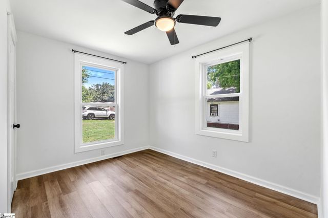 12 Hudson Street, Greenville, SC 29609