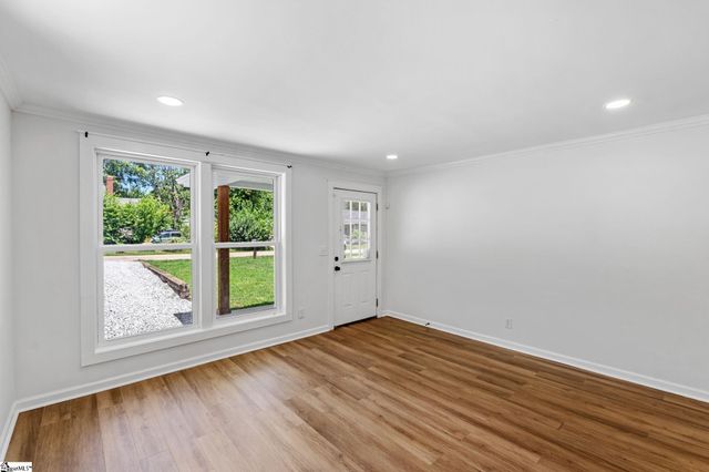 12 Hudson Street, Greenville, SC 29609