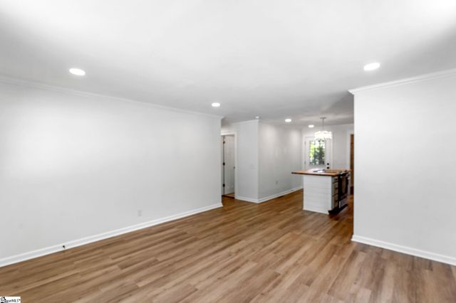 12 Hudson Street, Greenville, SC 29609