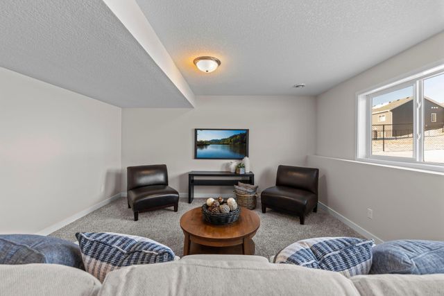 1775 4th Street NE, Byron, MN 55920