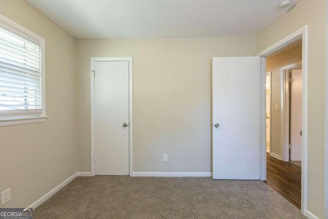 541 N Hairston Road, Stone Mountain, GA 30083