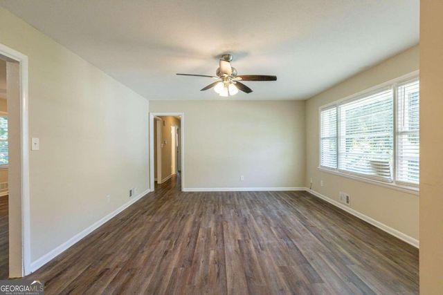 541 N Hairston Road, Stone Mountain, GA 30083