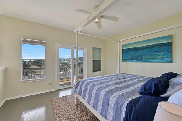 4103 Turks Point, Galveston, TX 77554