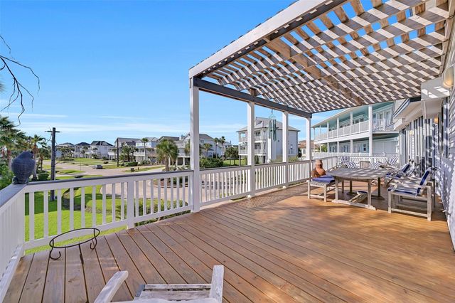 4103 Turks Point, Galveston, TX 77554