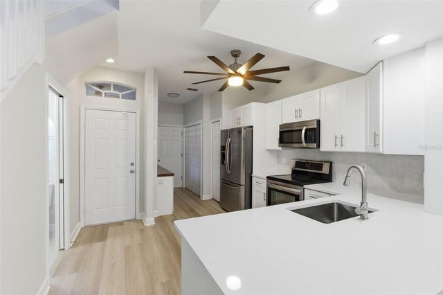 5346 NEIL DRIVE, St Petersburg, FL 33714