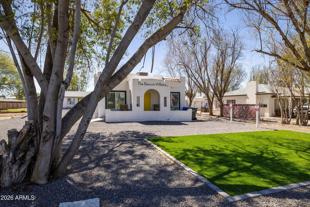 2709 E WILLETTA Street FRNT, Phoenix, AZ 85008 — photo 3