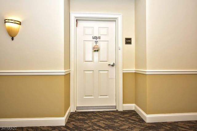 5208 Veterans Dr, Rockaway Twp., NJ 07885