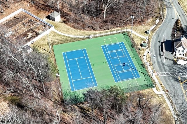 5208 Veterans Dr, Rockaway Twp., NJ 07885