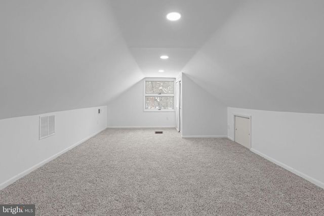 560 HOPEWELL RD, Marlton, NJ 08053