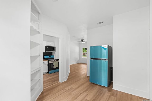 1200 W Magnolia Ave, San Antonio, TX 78201