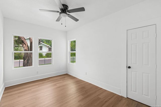 1200 W Magnolia Ave, San Antonio, TX 78201
