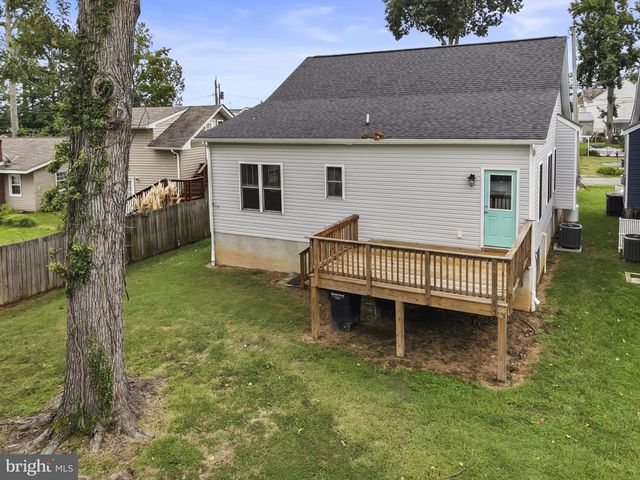 119 DANDRIDGE LN, Colonial Beach, VA 22443