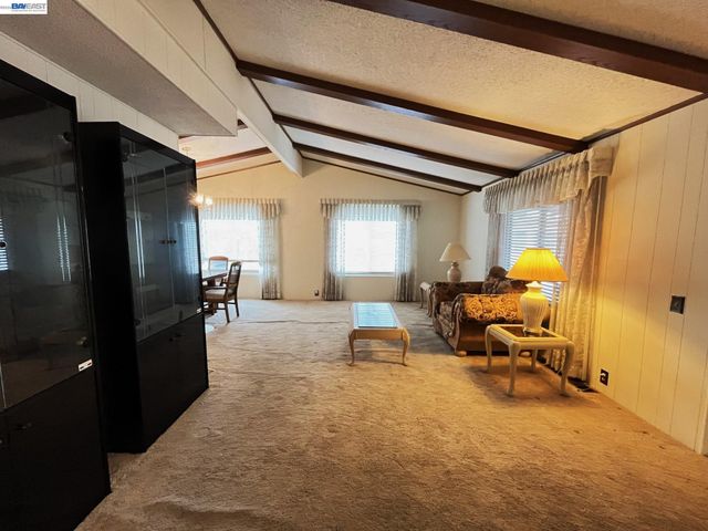 4141 Deep Creek Rd 169, Fremont, CA 94555