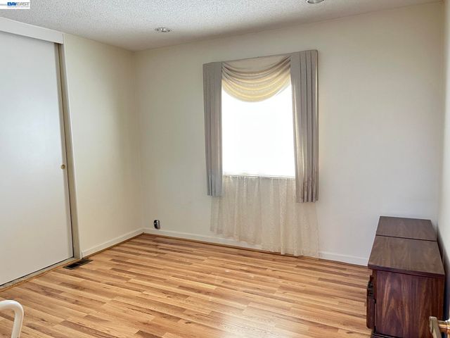 4141 Deep Creek Rd 169, Fremont, CA 94555