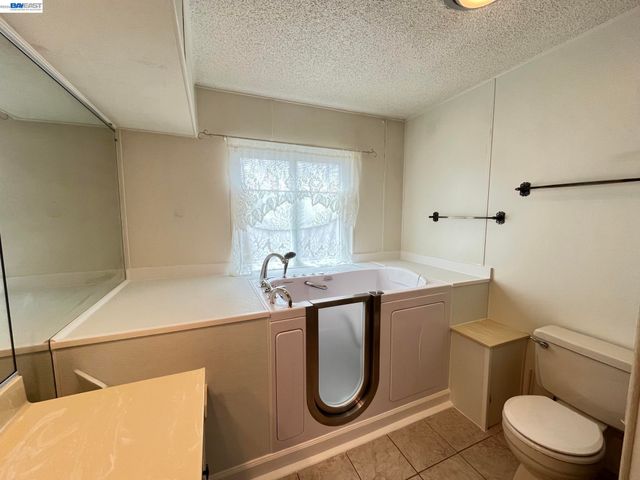 4141 Deep Creek Rd 169, Fremont, CA 94555