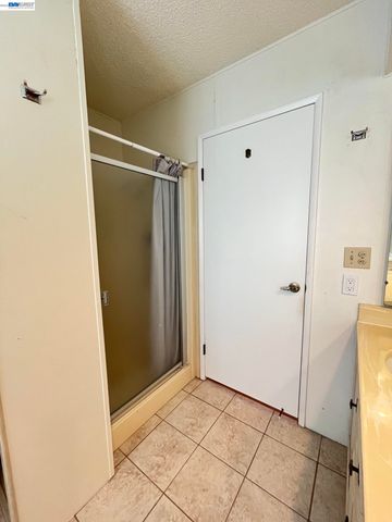 4141 Deep Creek Rd 169, Fremont, CA 94555
