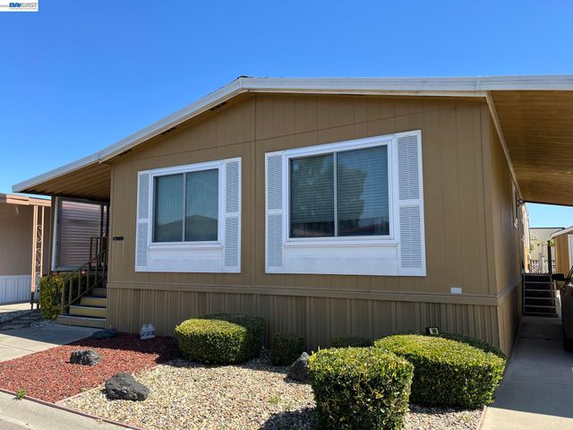4141 Deep Creek Rd 169, Fremont, CA 94555