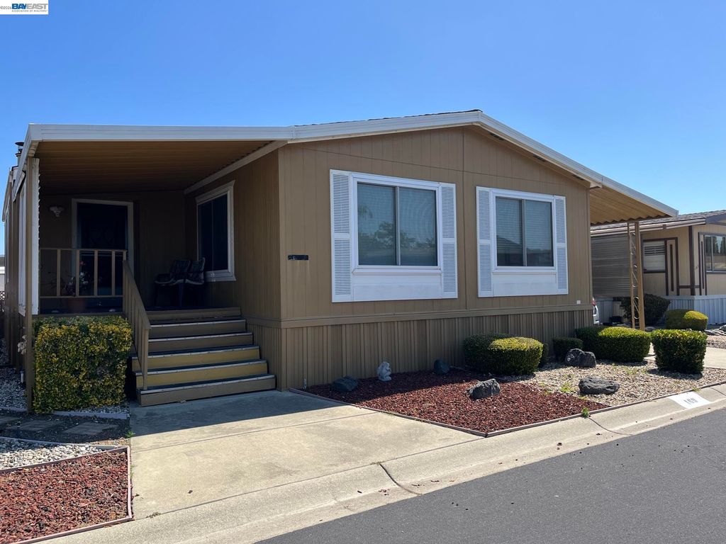 4141 Deep Creek Rd 169, Fremont, CA 94555