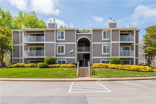 1005 Autumn Woods Ln Apt 108, Virginia Beach, VA 23454