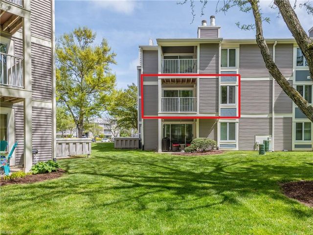 1005 Autumn Woods Ln Apt 108, Virginia Beach, VA 23454