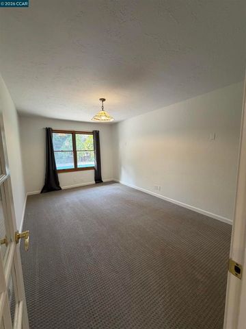 2994 Roundhill Rd, Alamo, CA 94507