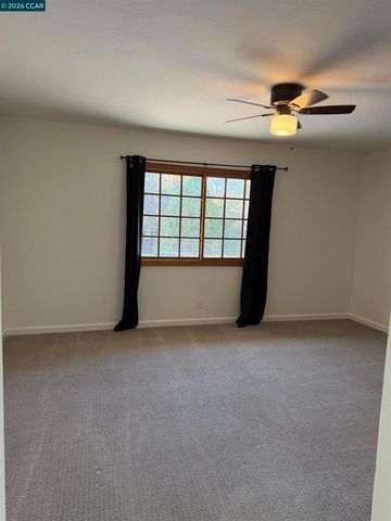 2994 Roundhill Rd, Alamo, CA 94507