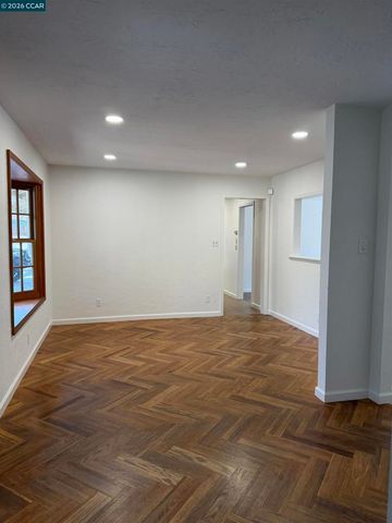 2994 Roundhill Rd, Alamo, CA 94507