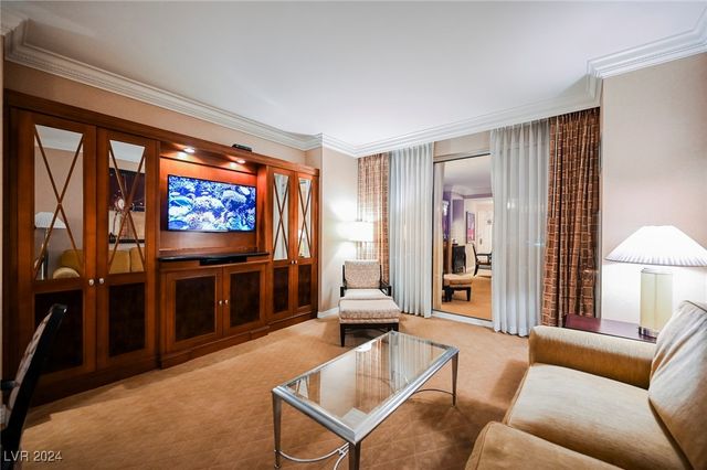 145 HARMON Avenue 208, Las Vegas, NV 89109