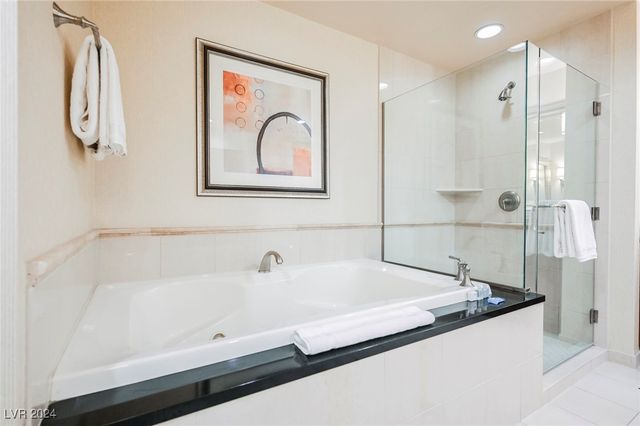 145 HARMON Avenue 208, Las Vegas, NV 89109