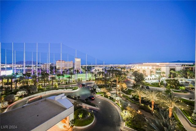 145 HARMON Avenue 208, Las Vegas, NV 89109