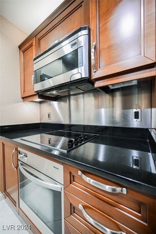 145 HARMON Avenue 208, Las Vegas, NV 89109