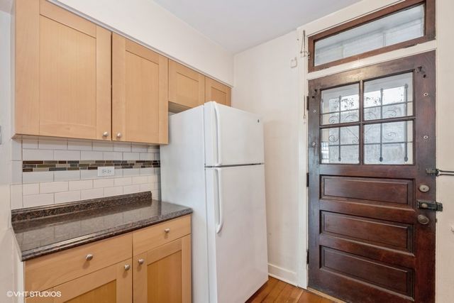 6885 N Overhill Avenue 2, Chicago, IL 60631
