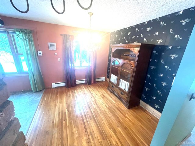 N5686 Jarvinen Road, Eben Junction, MI 49825