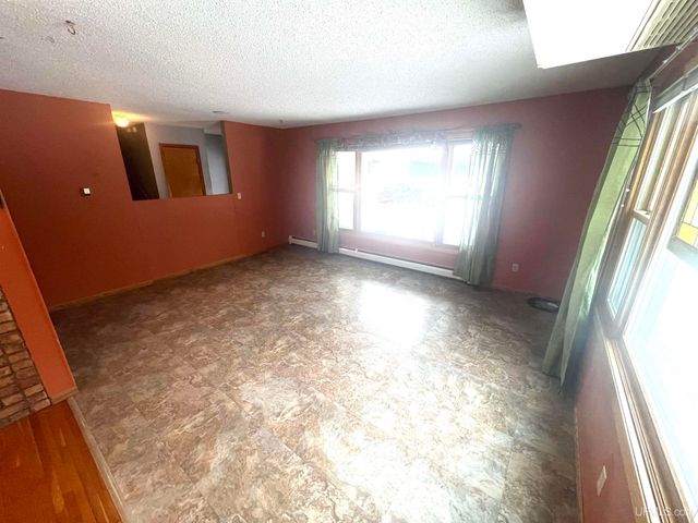 N5686 Jarvinen Road, Eben Junction, MI 49825