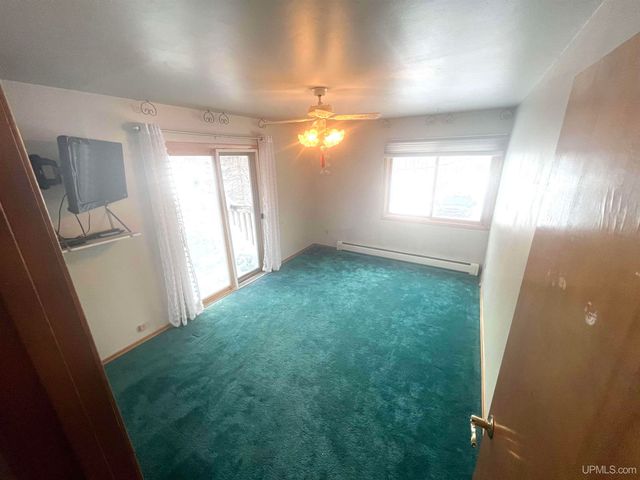 N5686 Jarvinen Road, Eben Junction, MI 49825